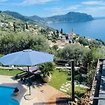 Villa Sea South Front Property1/2acre.gardens Pool Hydro *