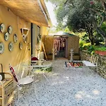 Sea South Front Property1/2acre.gardens Pool Hydro