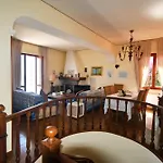 Sea South Front Property1/2acre.gardens Pool Hydro *