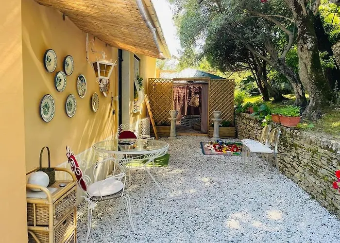 Sea South Front Property1/2acre.gardens Pool Hydro