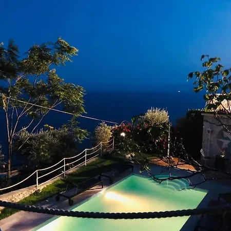 Villa Sea South Front Property1/2acre.gardens Pool Hydro *