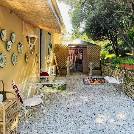 Sea South Front Property1/2acre.gardens Pool Hydro