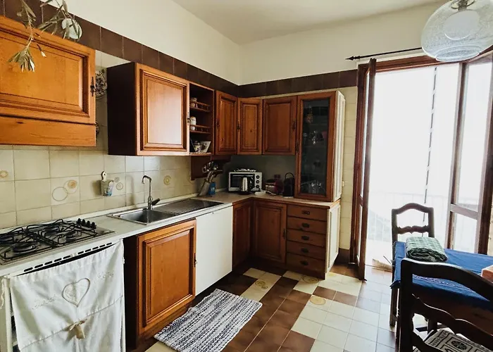 Sea South Front Property1/2acre.gardens Pool Hydro
